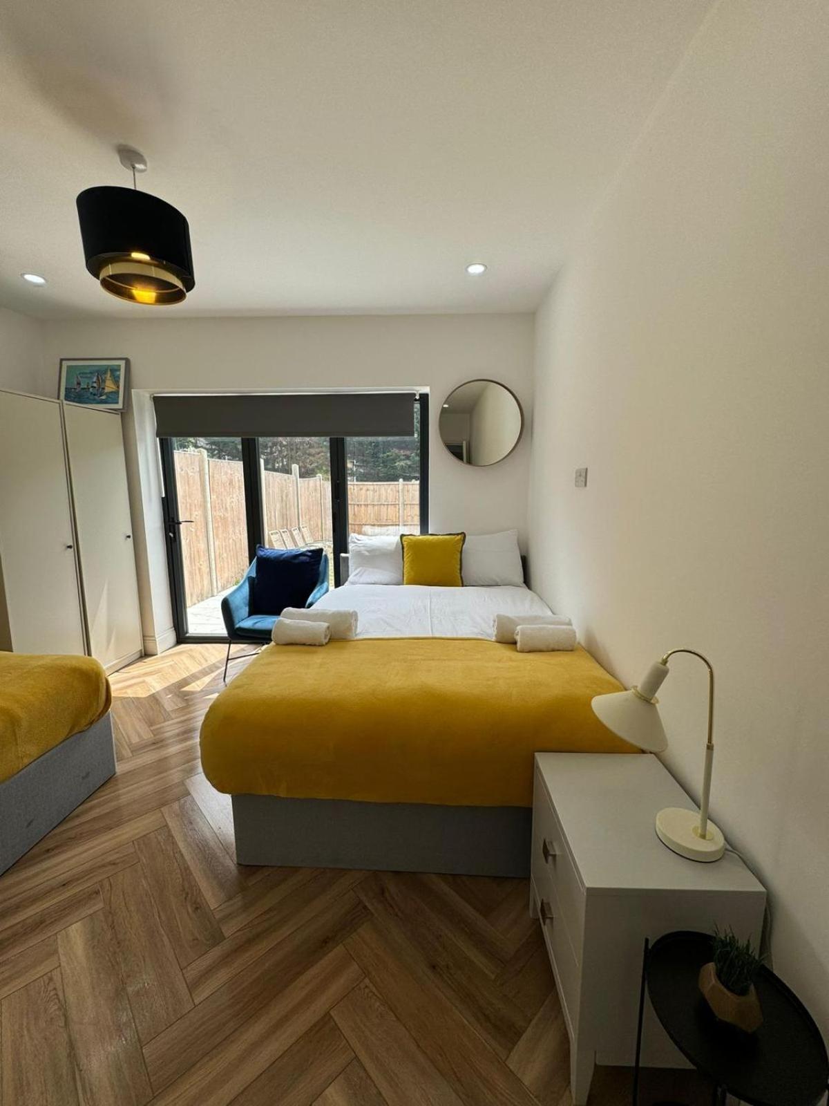 Appartamento Stunning West Garden Flat 4bed 2 Bath Free Parking 10 Occupancy